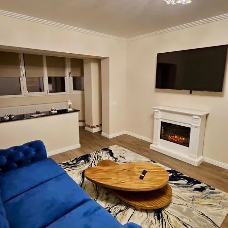 Apartment In With 3
