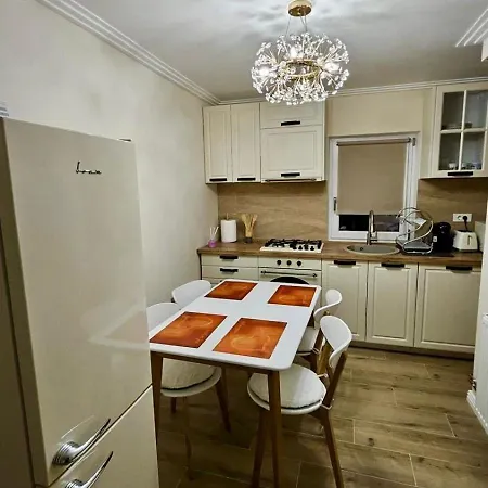 Apartment In With 3